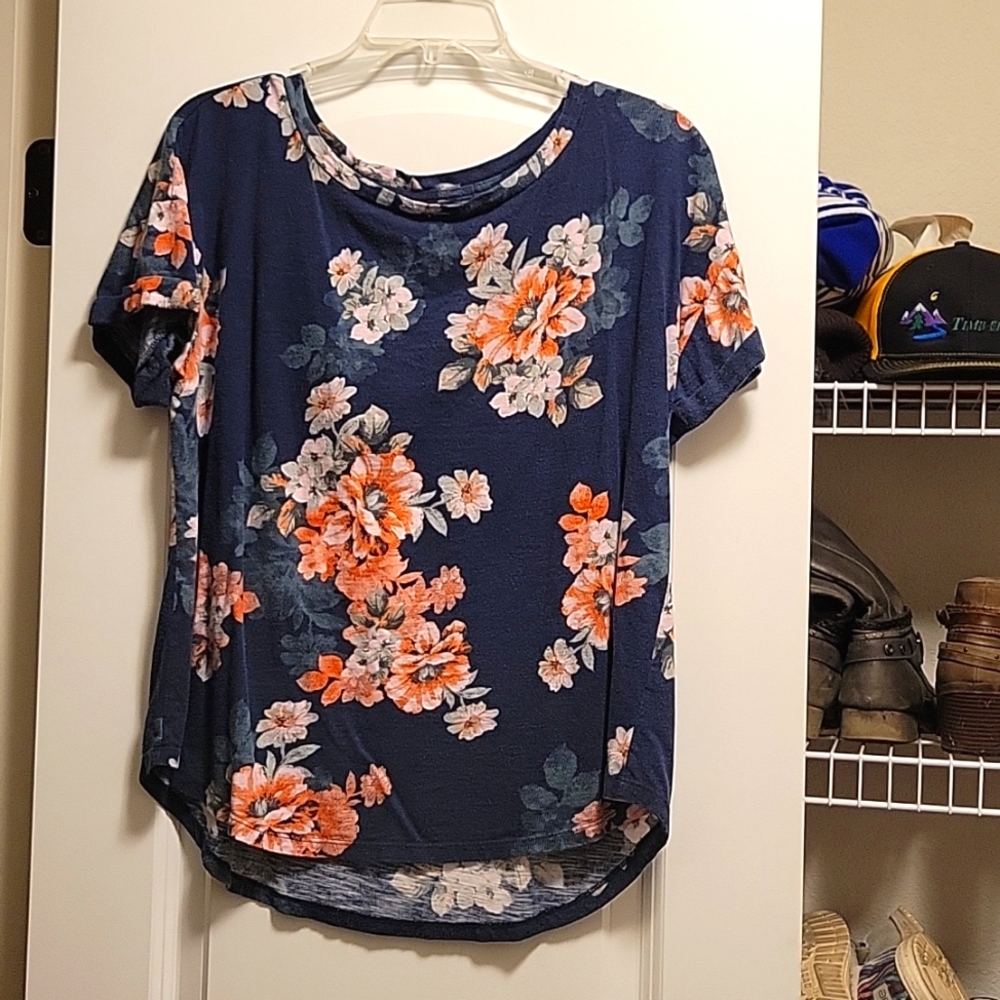 Maurice's shirt